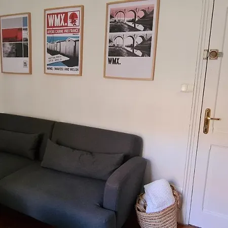 30m2 1 Et 1 Canape Lit A 2 Pas De La Et Du Centre *